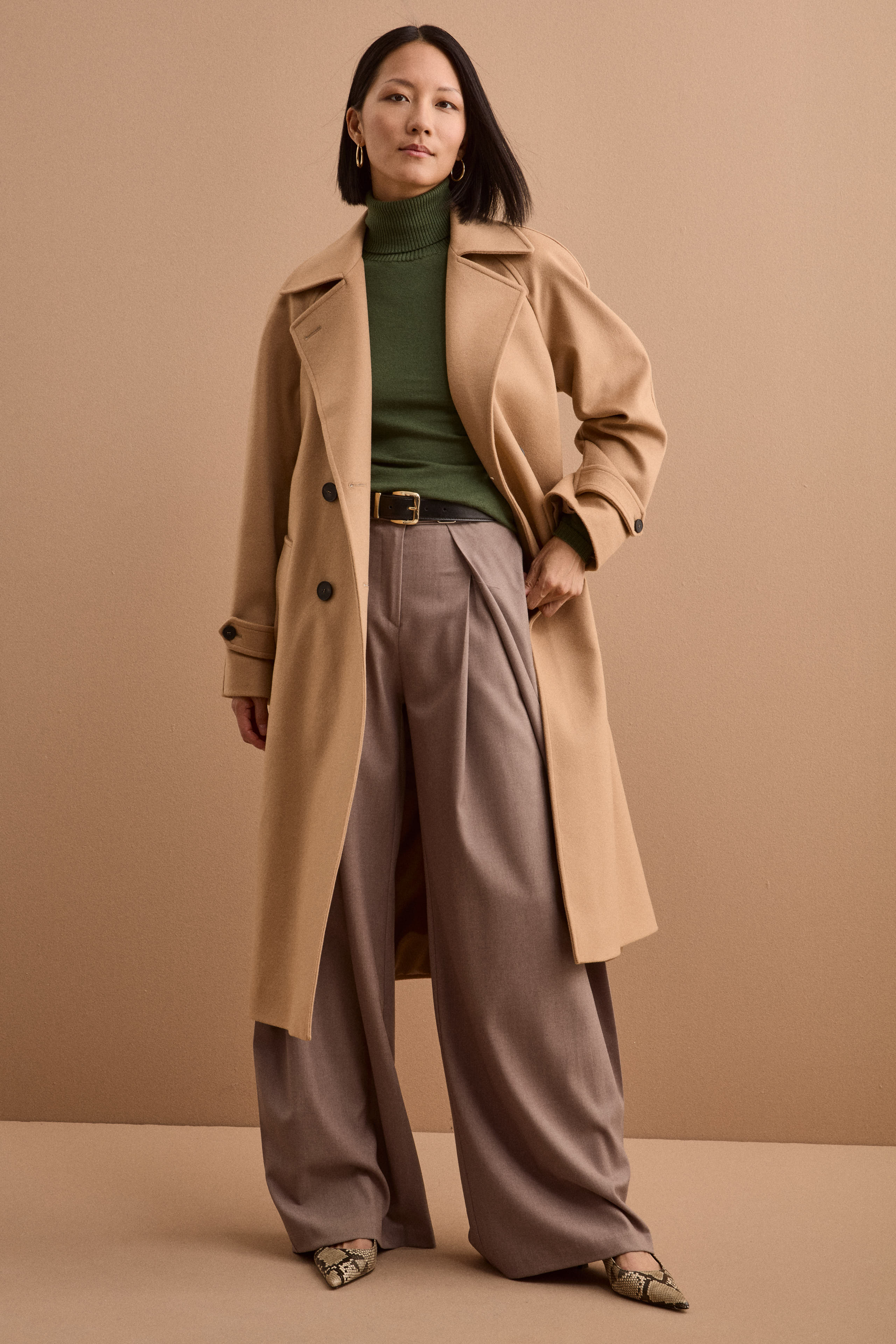 Lined Double-Breasted Coat in Wool and Cashmere - Camel