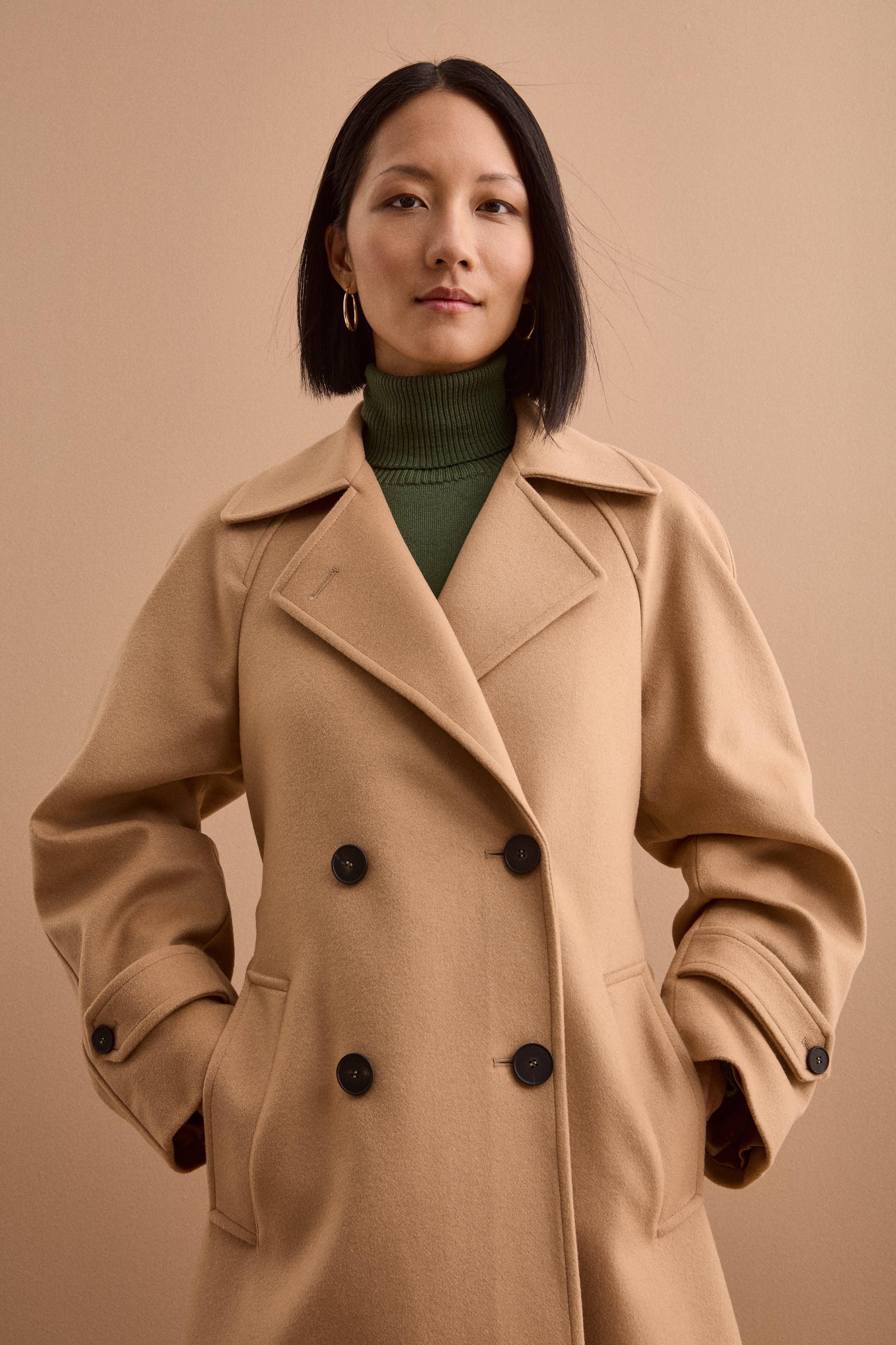 Lined Double-Breasted Coat in Wool and Cashmere - Camel