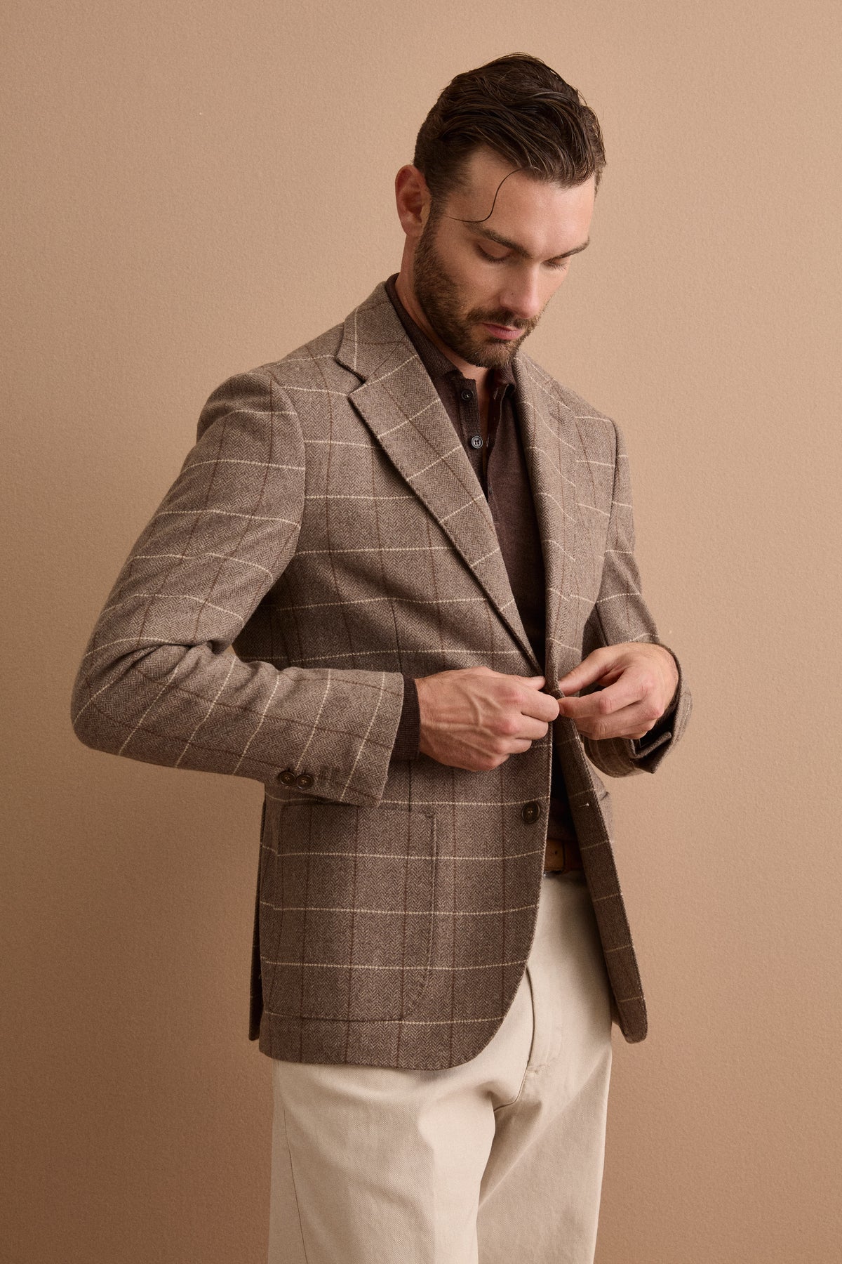 Men’s Slim-Fit Check Wool-Blend Jacket with Classic Lapels - brown