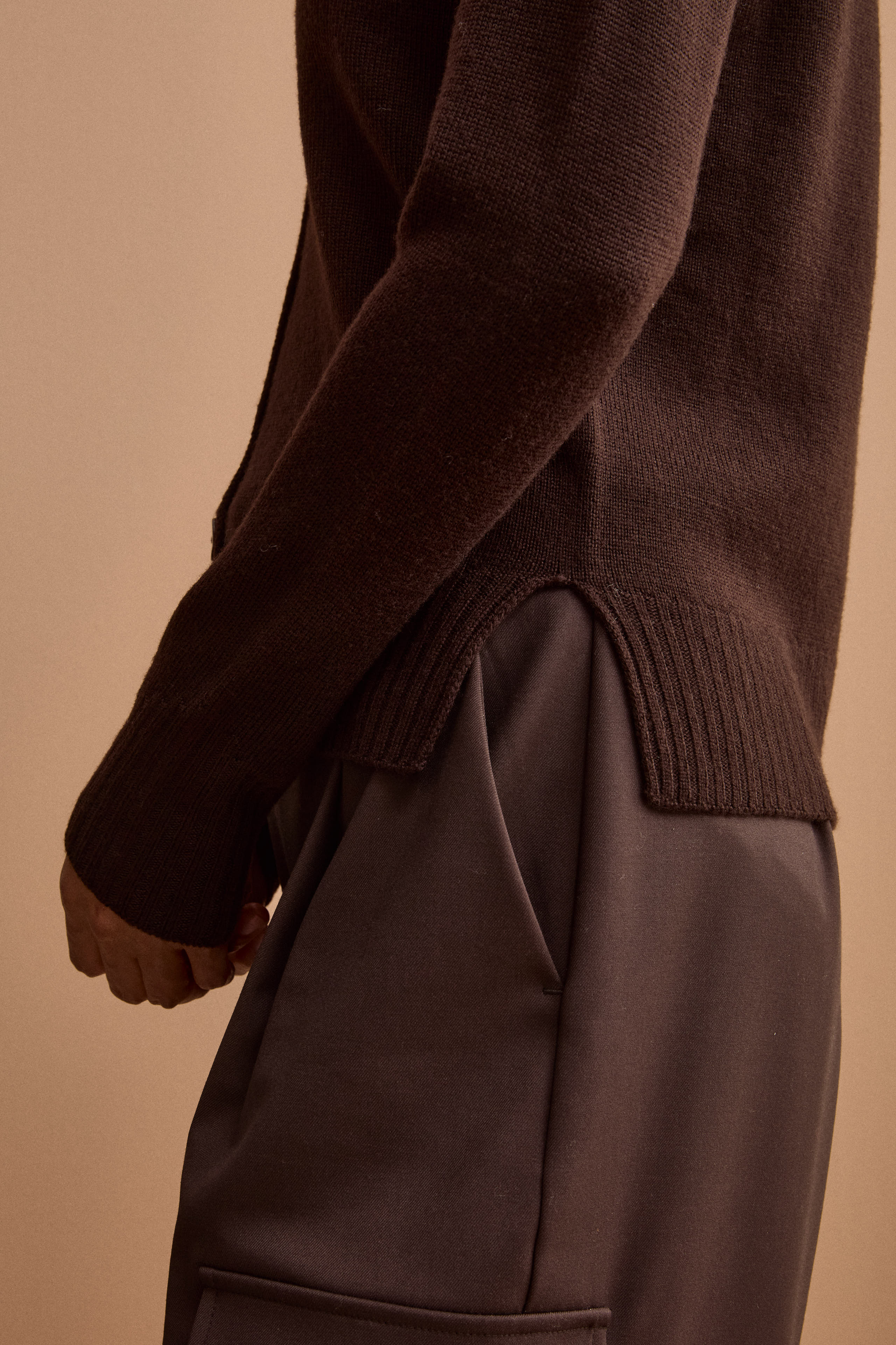 Merino Wool V-Neck Cardigan with Buttons - Dark brown