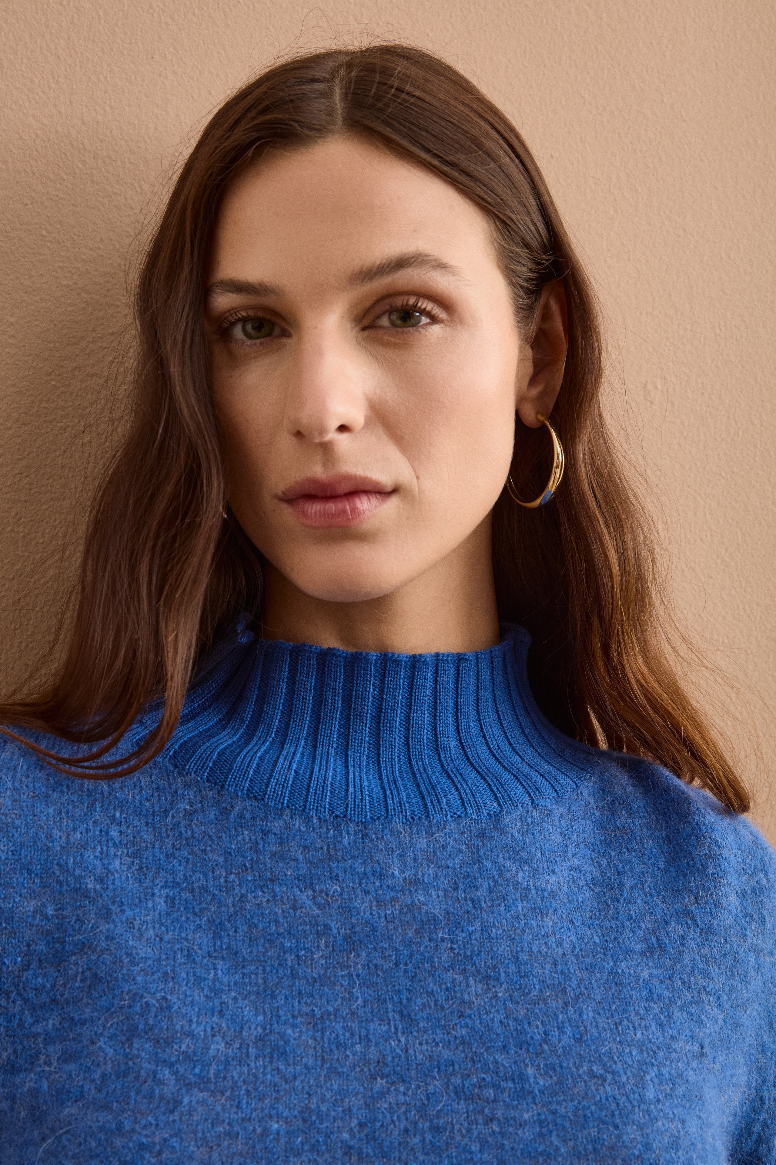 Soft Alpaca-Blend Mock-Neck Jumper - Royal blue