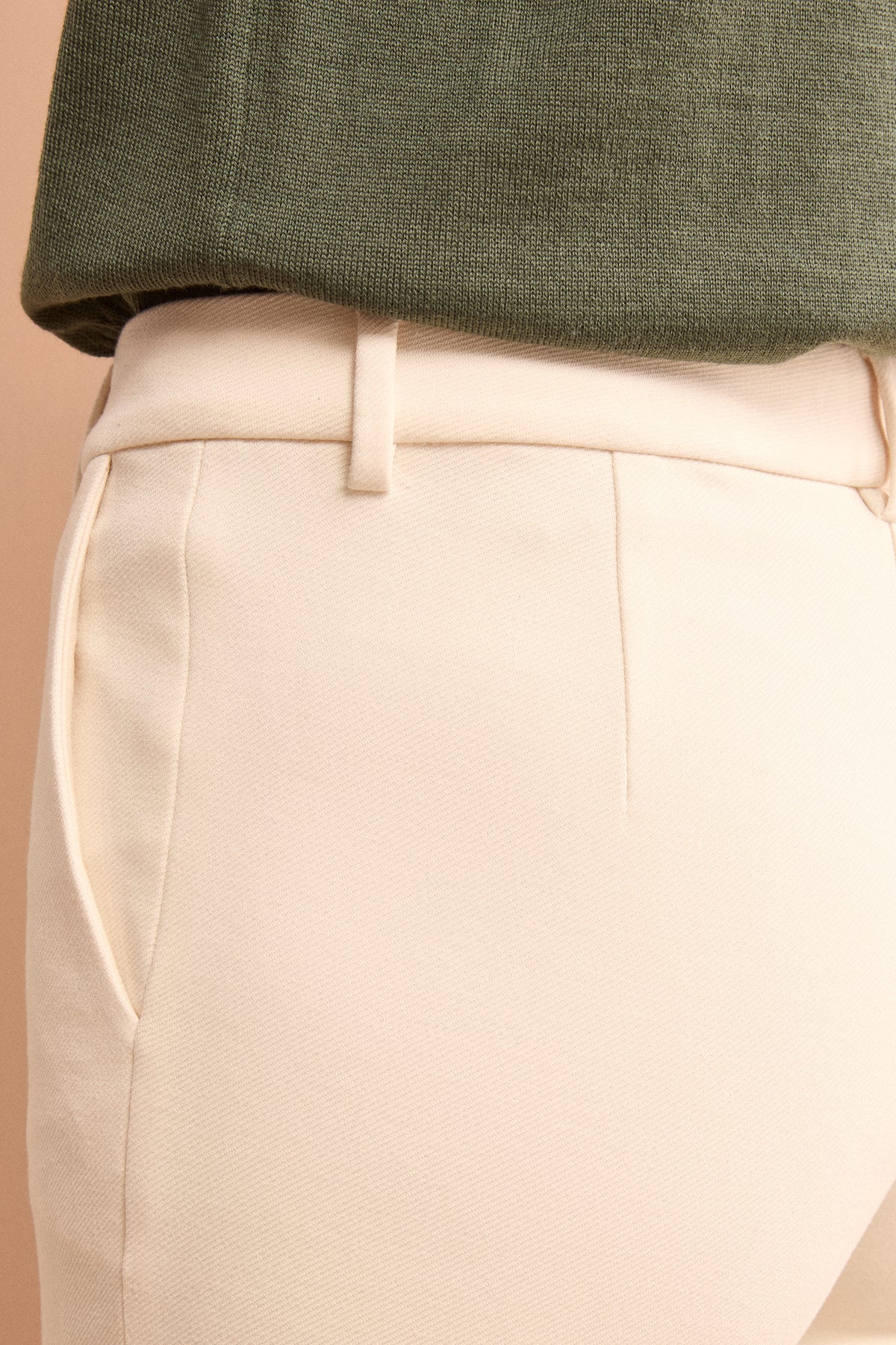 Slim-Fit-Hose mit Umschlag aus Milano-Strick - CREAM