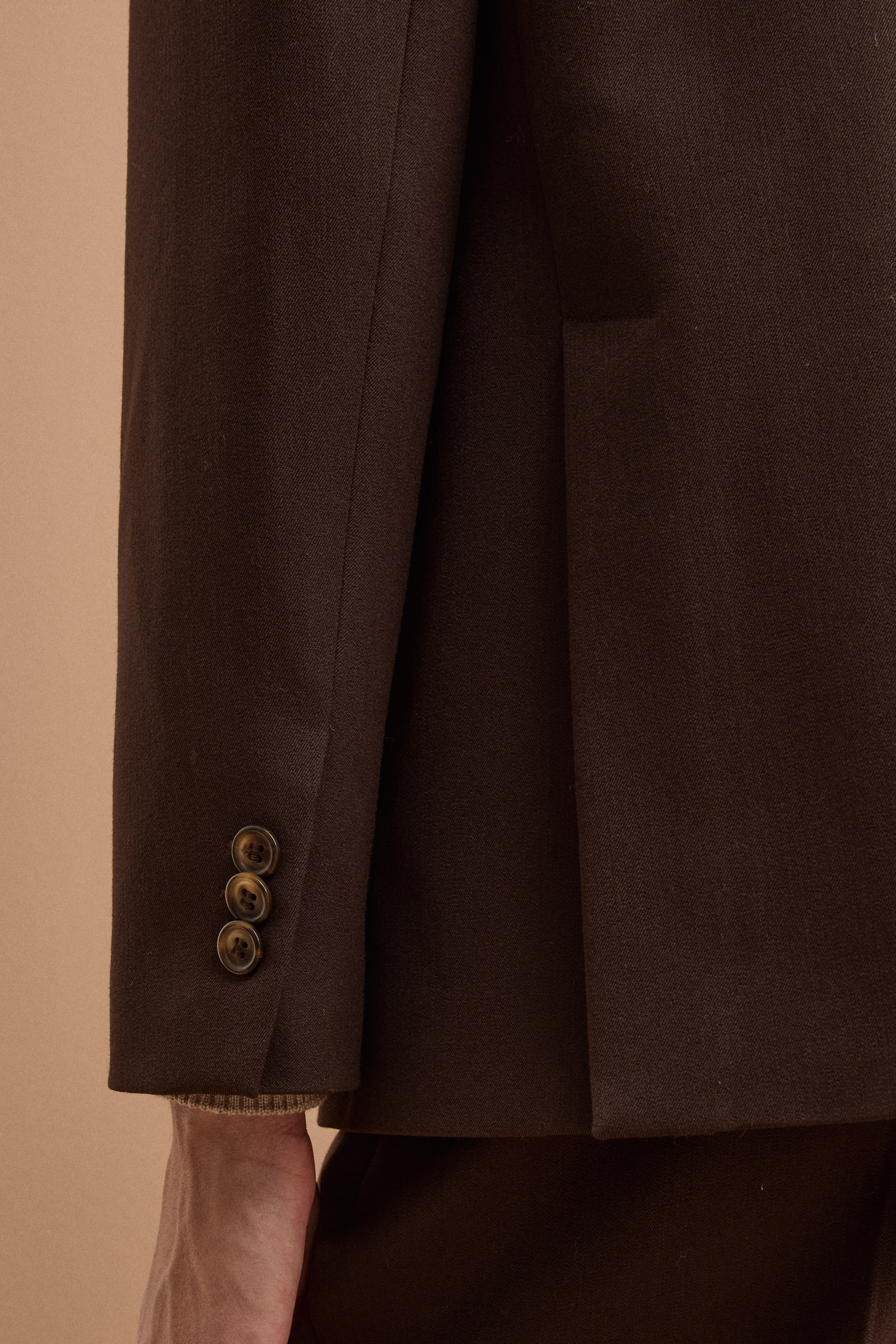 Gefütterter zweireihiger Blazer mit Spitzrevers - Dunkelbraun