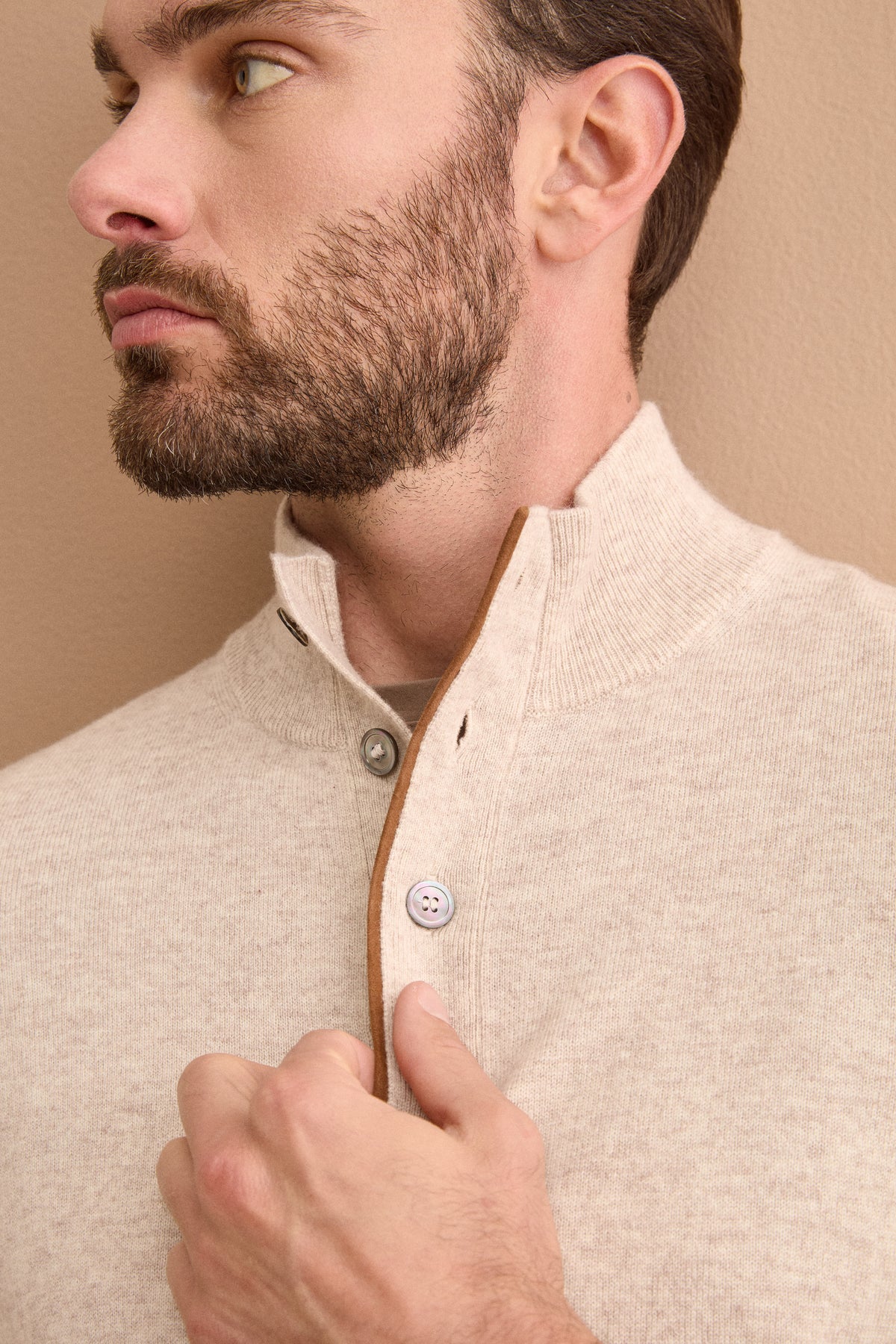 Pull en Mélange de Laine et Cachemire avec Col Montant Boutonné - BEIGE