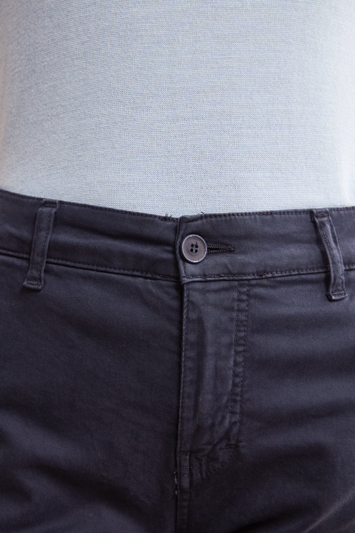 Pantalone Cropped in Cotone Smerigliato - BLU