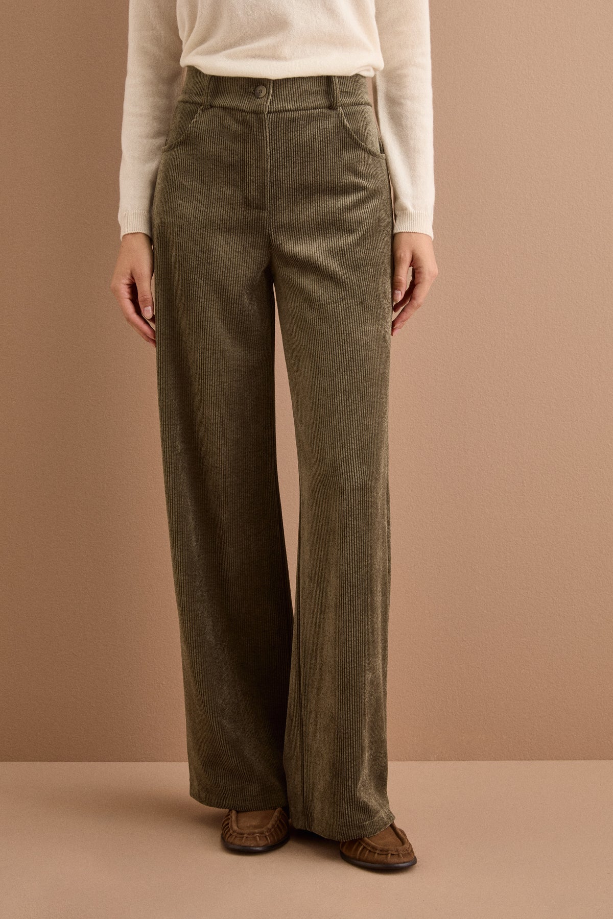 Pantalone Morbido in Velluto a Coste - VERDE MILITARE