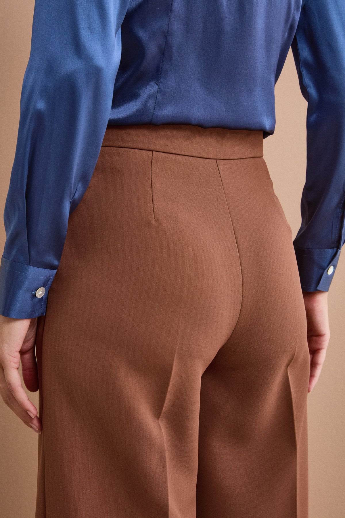 Pantalone a Gamba Larga in Tessuto Crêpe - BRUCIATO