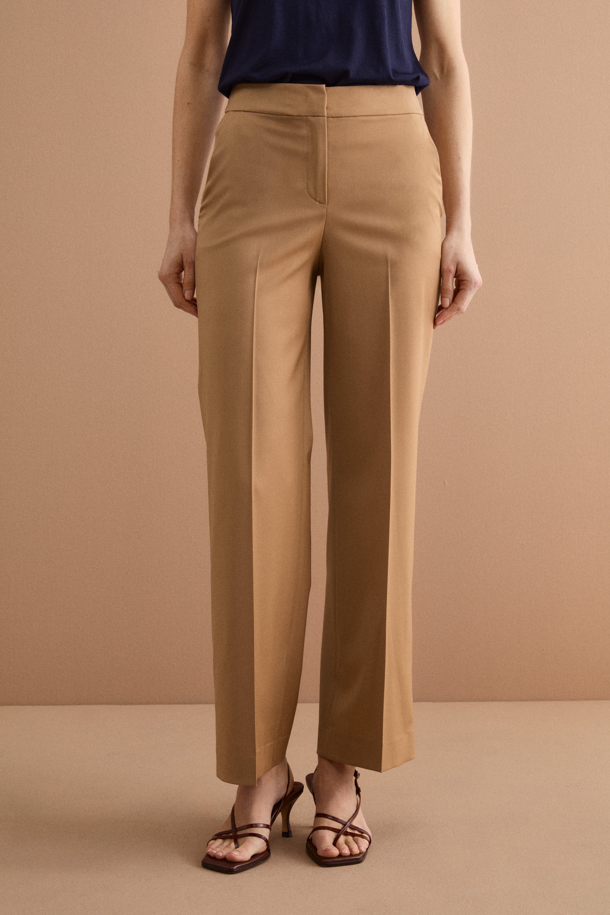 Elegant Wide-Leg Virgin Wool Trousers - Camel